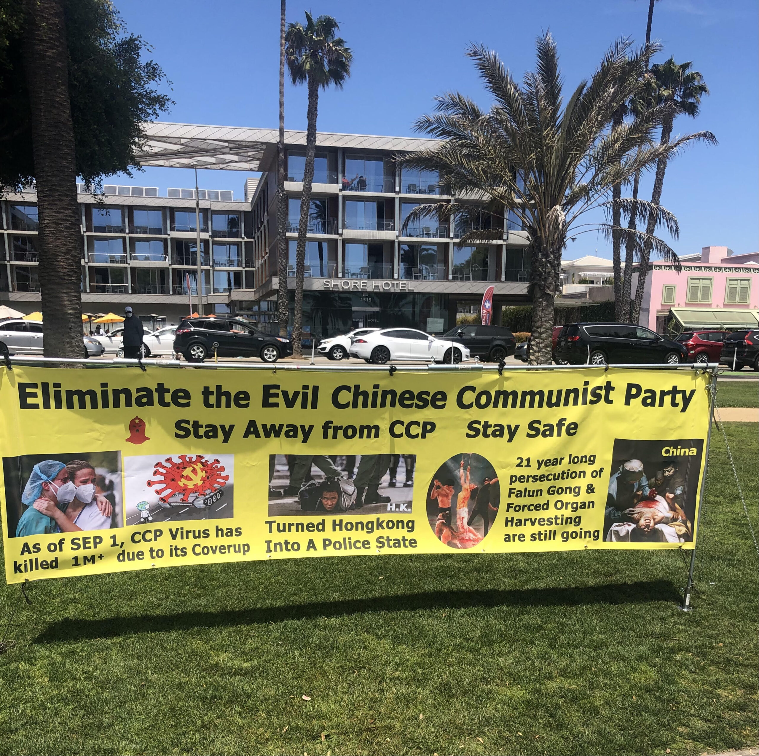 洛杉矶海滩展真相 游客签名End CCP 4 04 endccp scaled